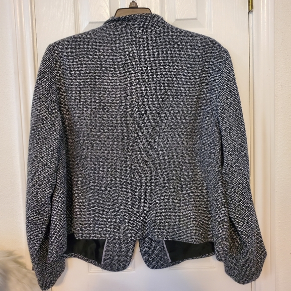 Liz Claiborne Blazer - Picture 4 of 6